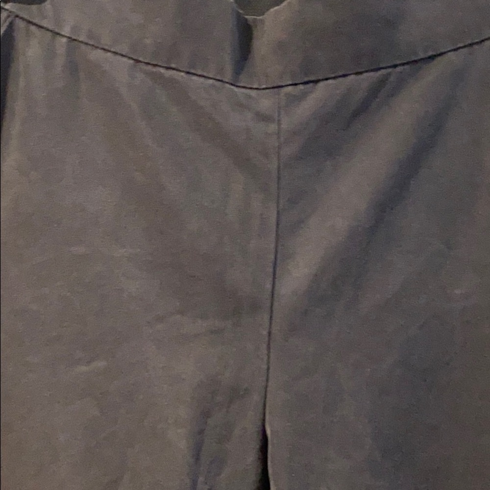 Grey pants - Picture 2 of 3